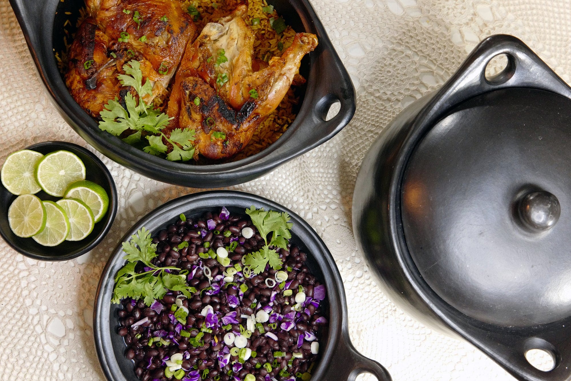 Chamba Cookware Authentic Chamba Soup & Bean Pot - Elegant, All-Natural Black Clay Pot with Cover for Slow, Even Cooking - Stovetop & Oven Safe - Handmade in Colombia